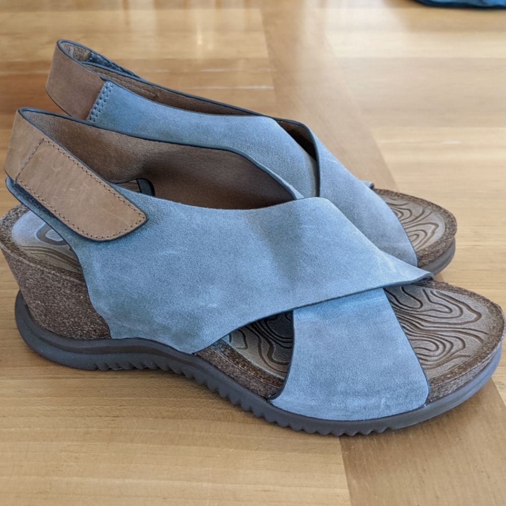 Gradie sandal